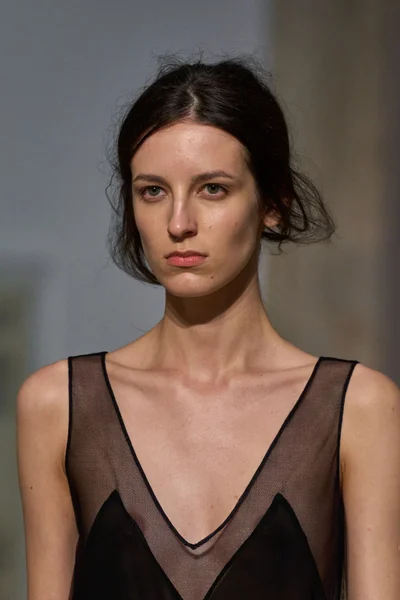Look 124